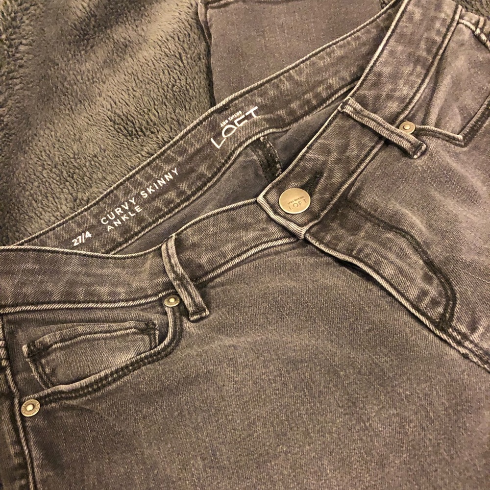 LOFT ankle-crop skinny jean with zipper sides